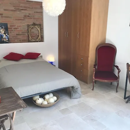 Bed & Breakfast La Bulle De Gaston