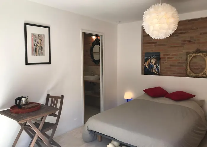 Bed & Breakfast La Bulle De Gaston